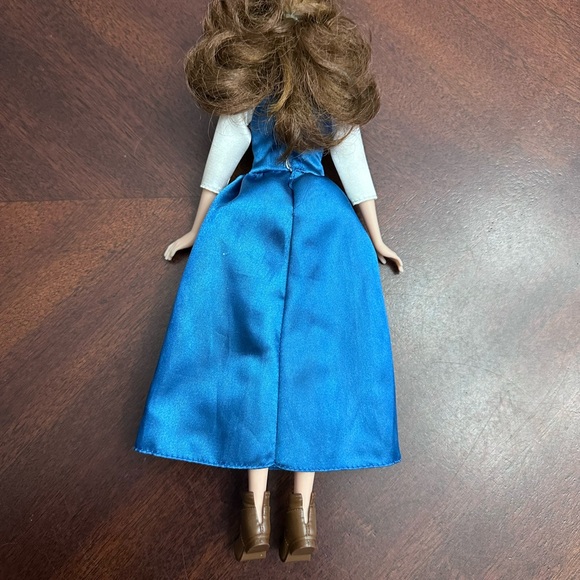 Beauty And The Beast Emma Watson Village Dress Belle Doll - Picture 4 of 6